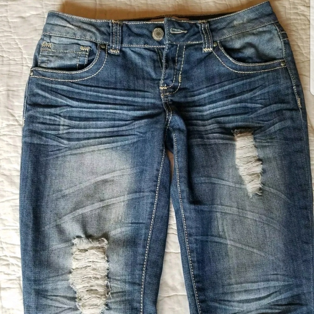 Almost Famous, distressed, straight  leg jean